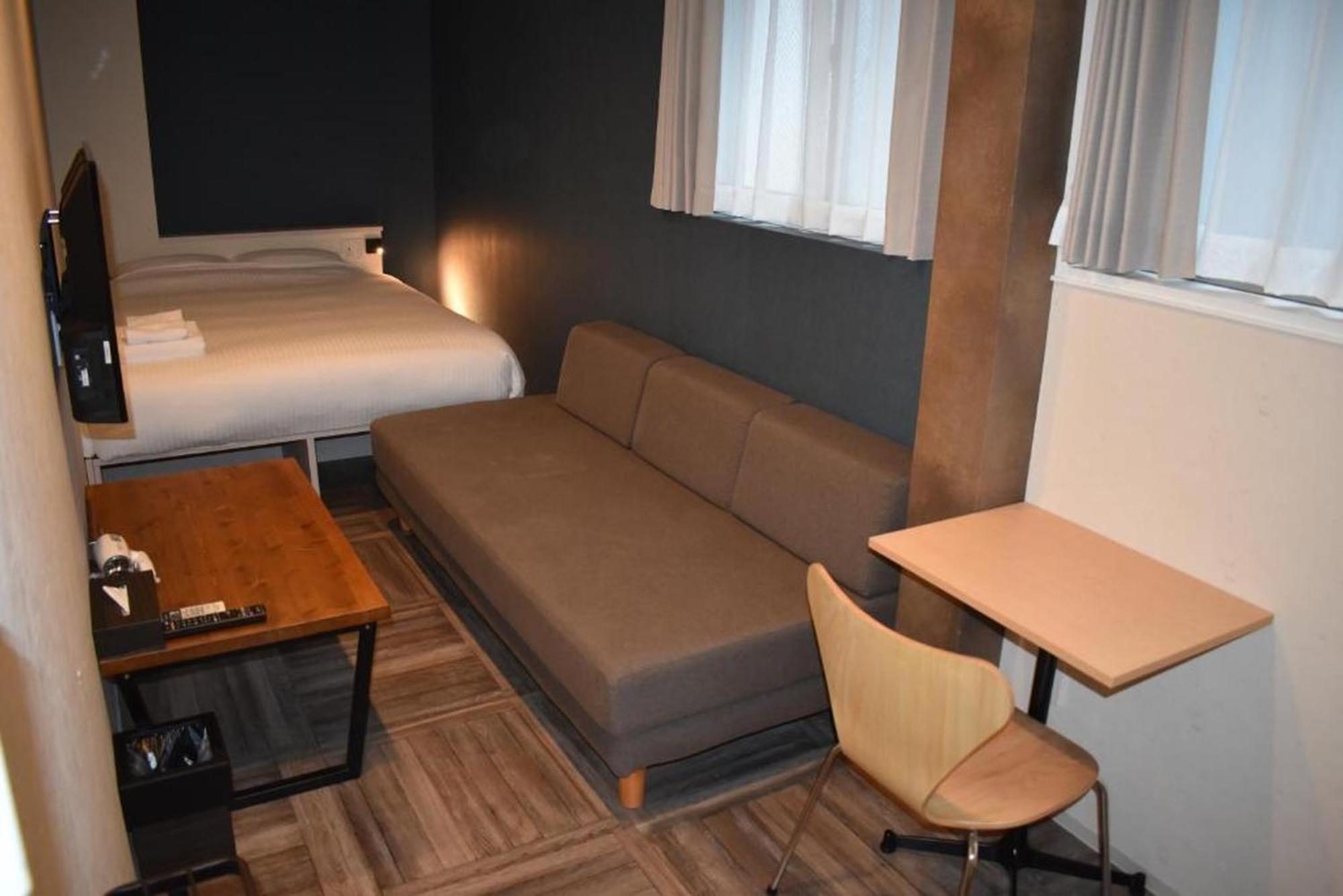 Shinsaibashi House Hotel Oszaka Szoba fotó