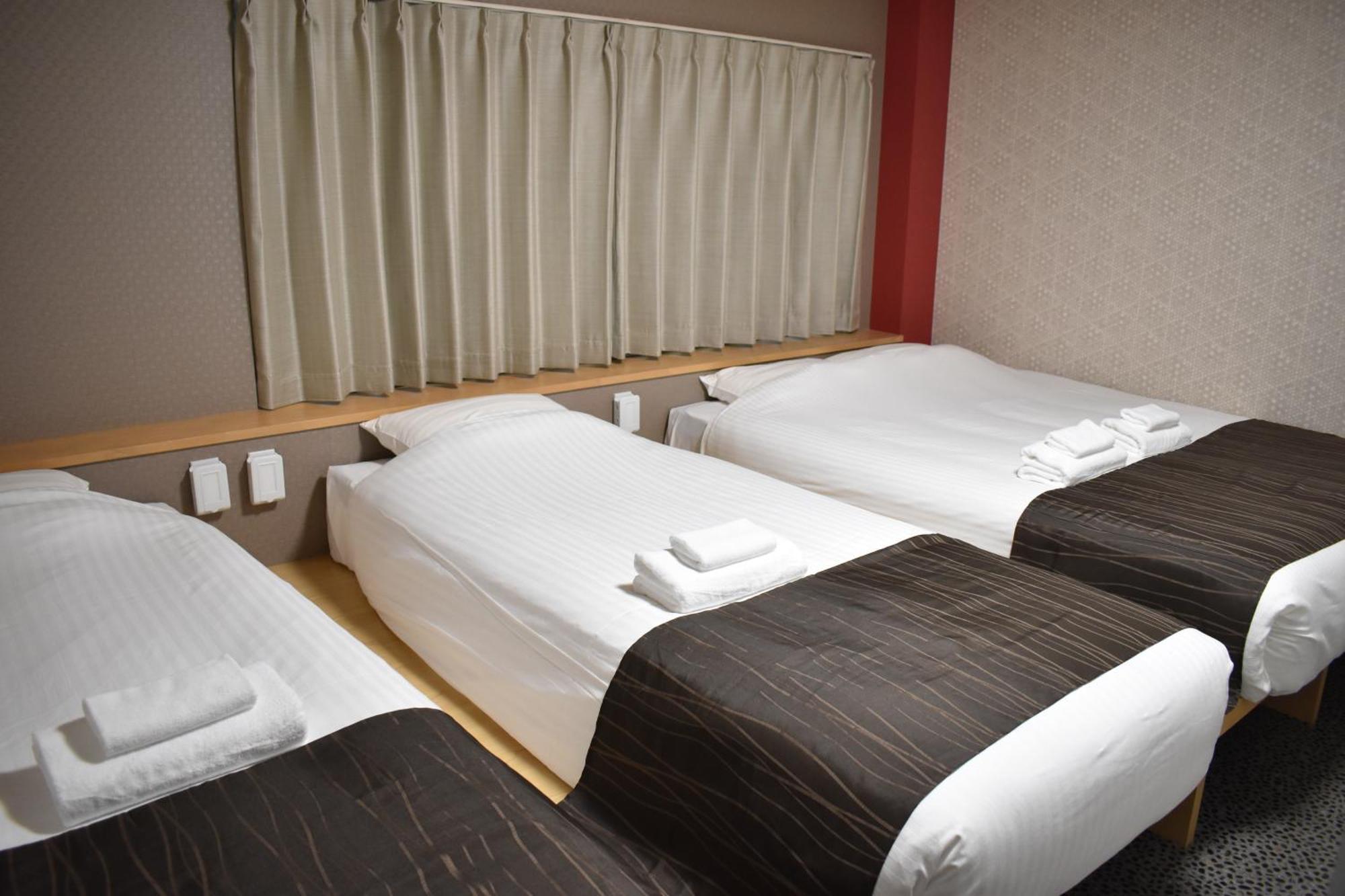 Shinsaibashi House Hotel Oszaka Kültér fotó