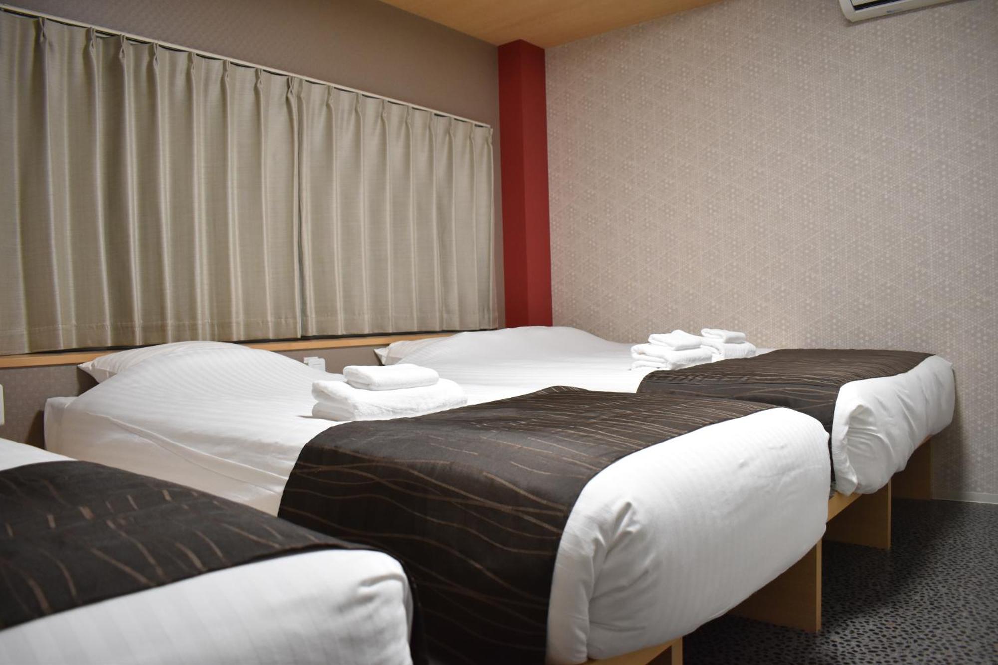 Shinsaibashi House Hotel Oszaka Szoba fotó
