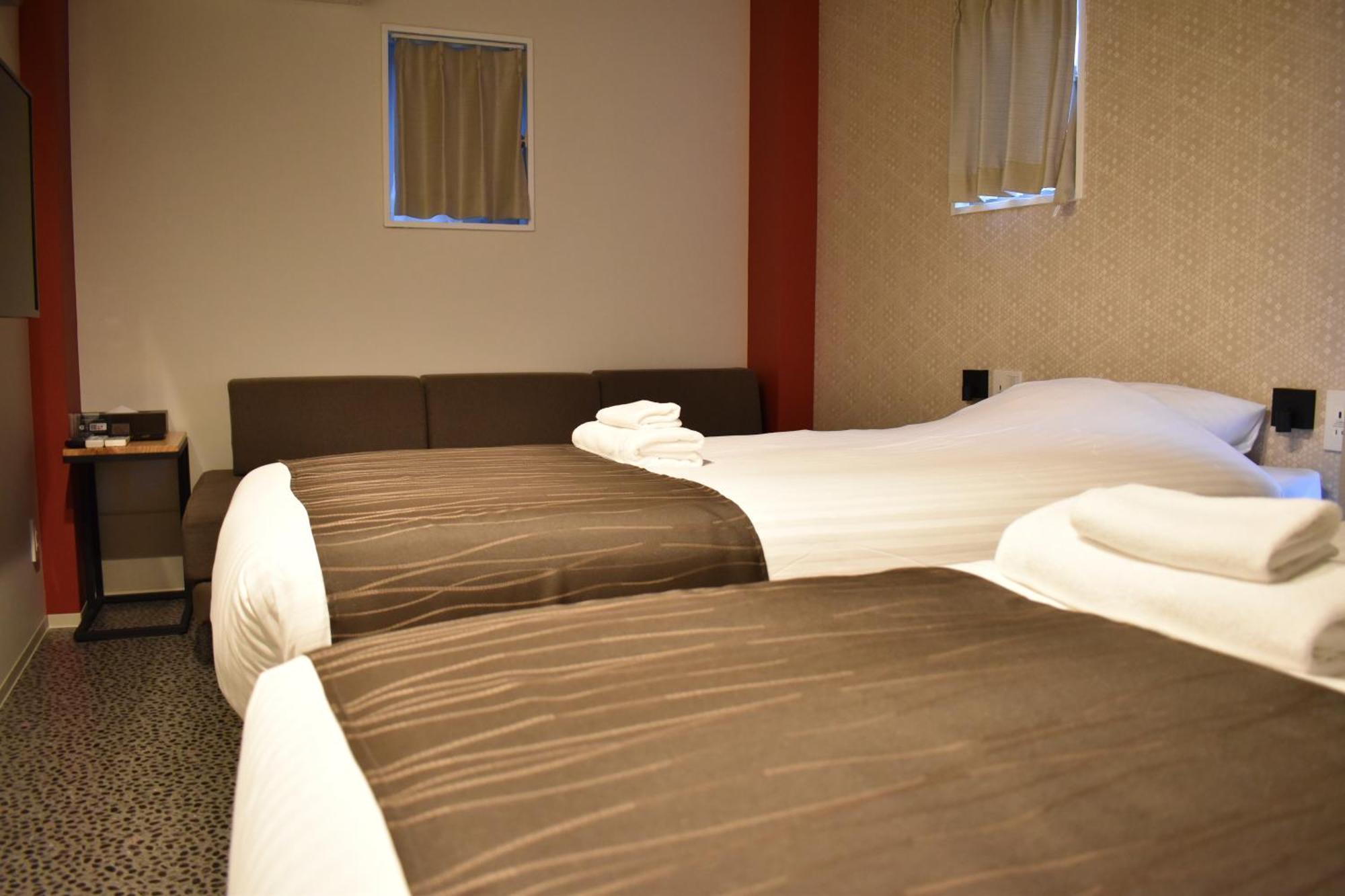Shinsaibashi House Hotel Oszaka Szoba fotó